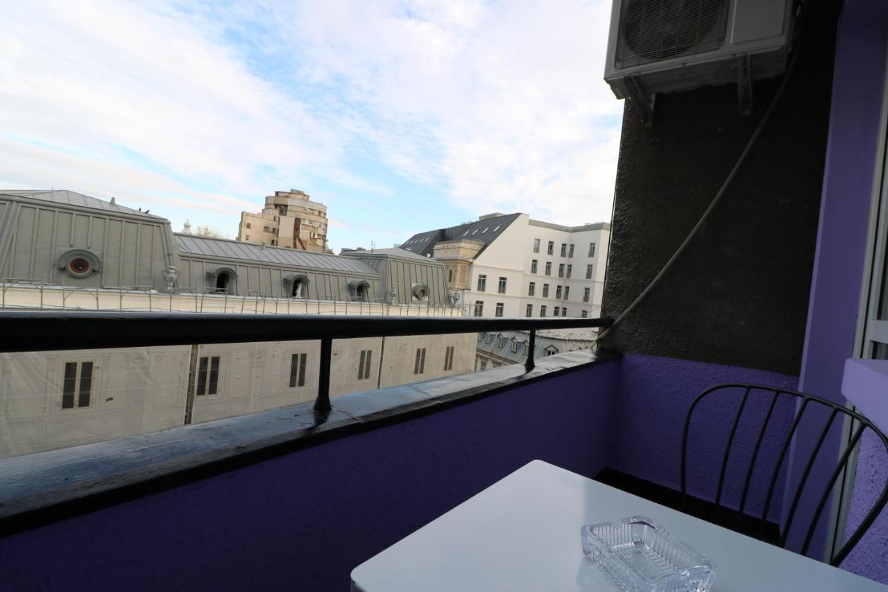 Charming Cozy Studio - Old Town - Free Minibar Apartment Bukares Bagian luar foto